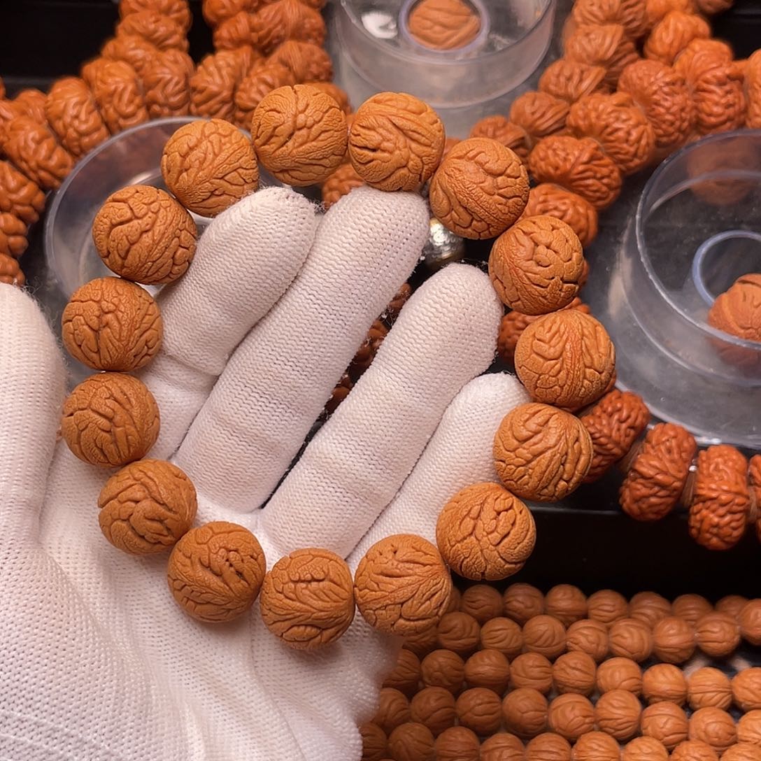 桃核手串金丝龙珠1.7