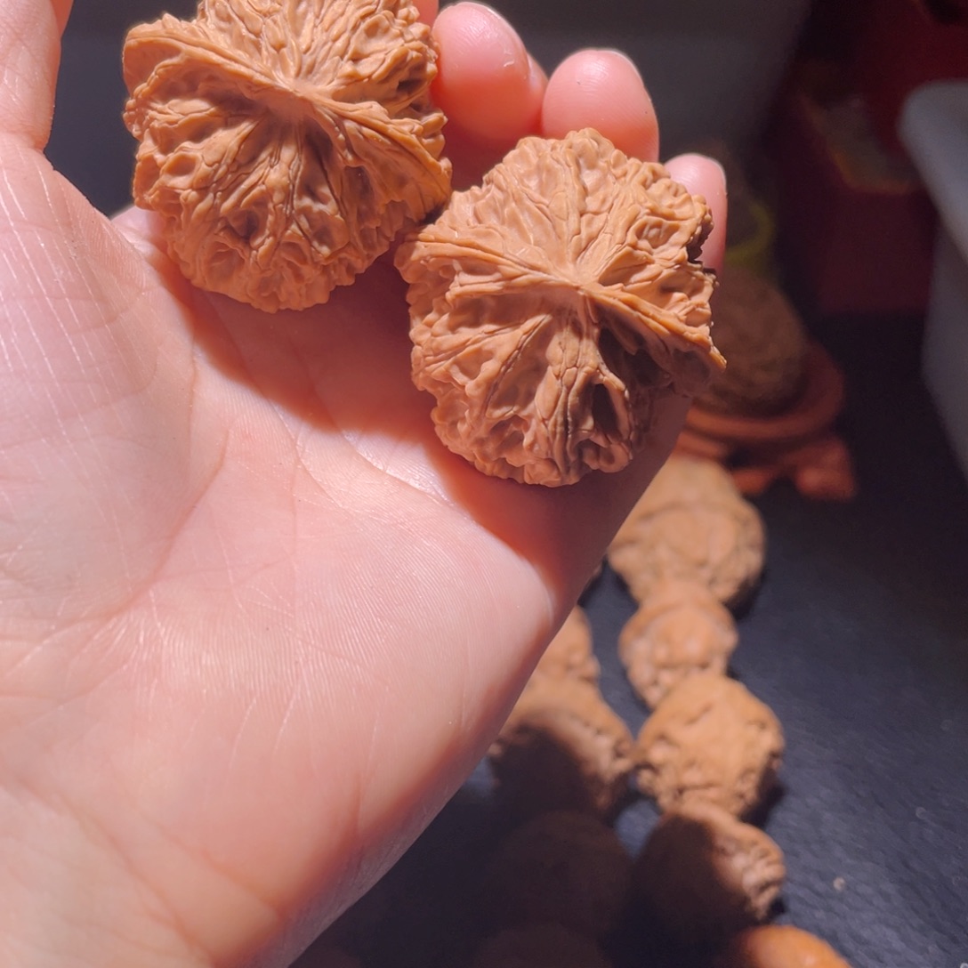 桃核吊坠40尺苹果园