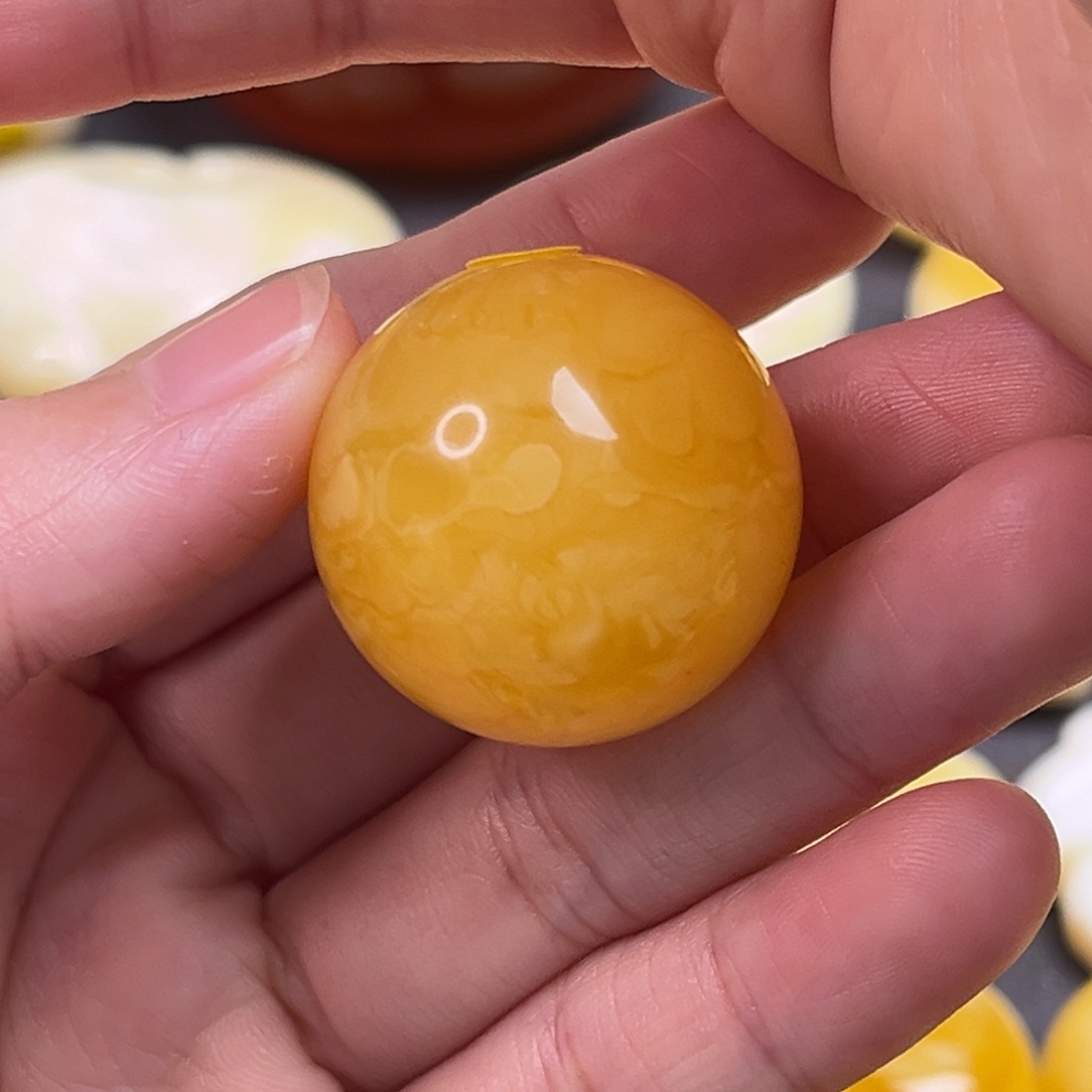 琥珀裸石未镶嵌胖**哦单珠