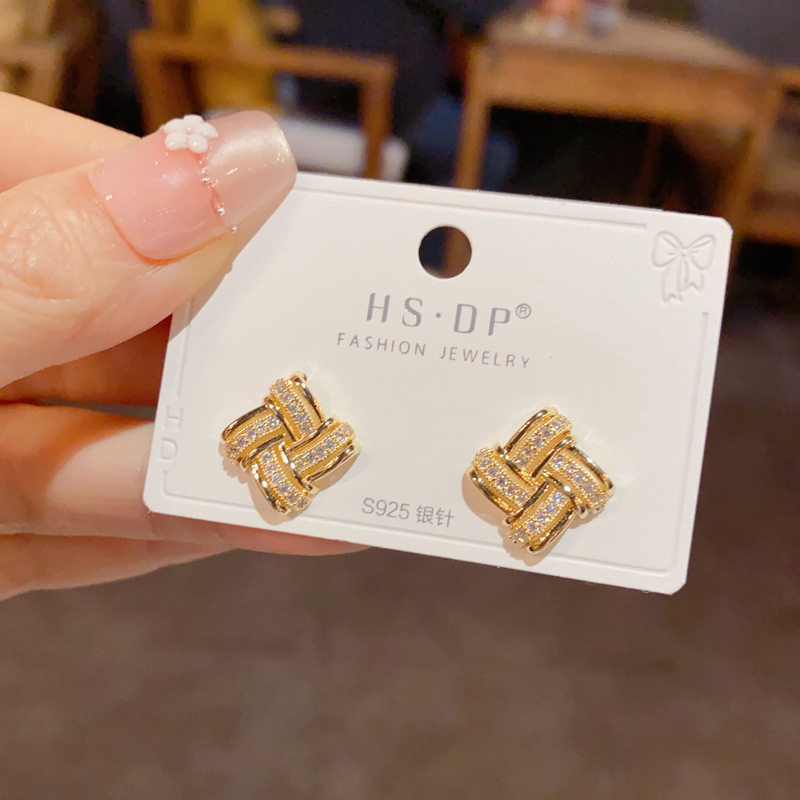 铜合金铜耳饰 韩版气质时尚小众设计感镶钻菱形耳钉