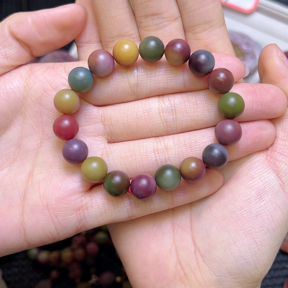 玛瑙/玉髓手串未镶嵌如**…手串