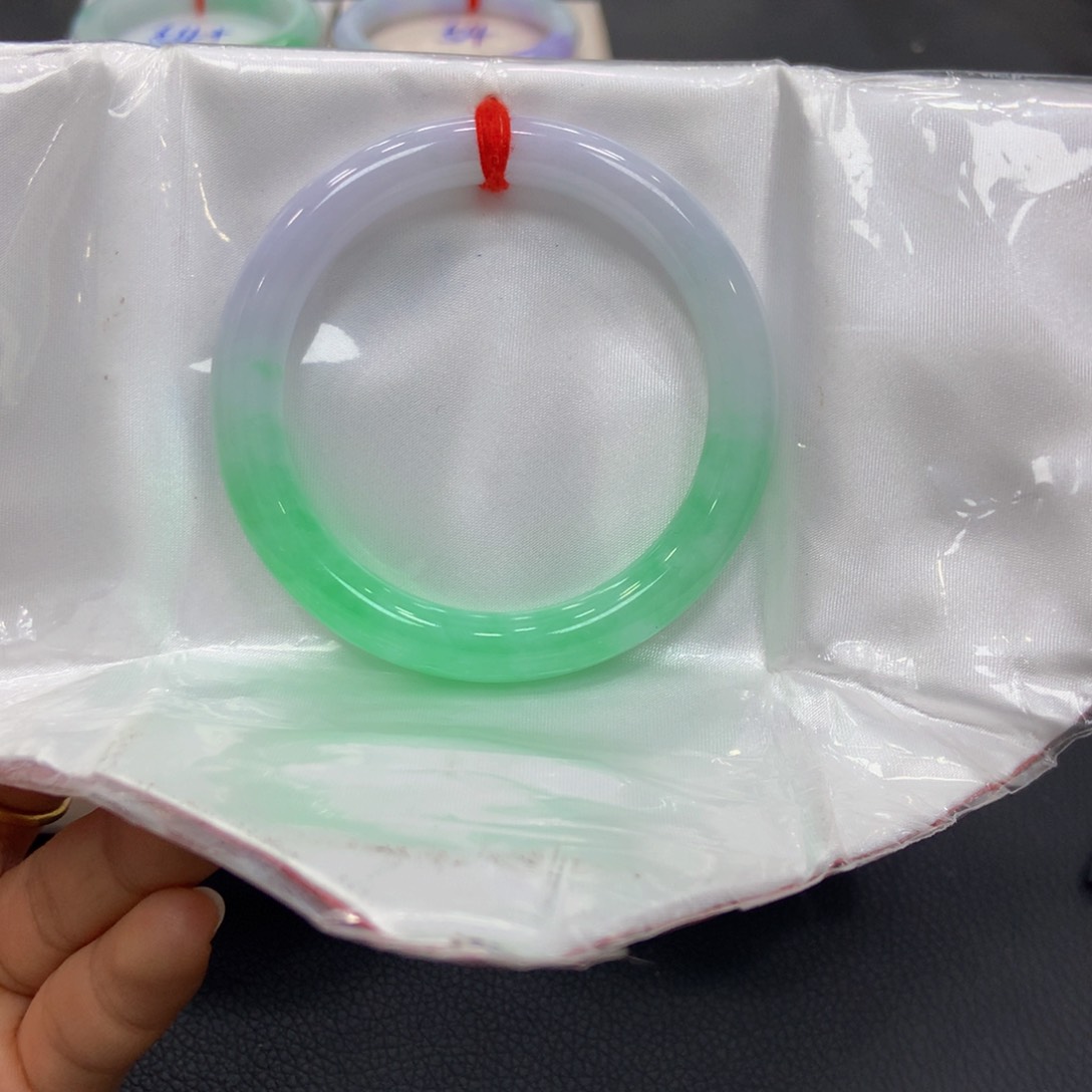 【闪购商品】翡翠手镯未镶嵌翡翠