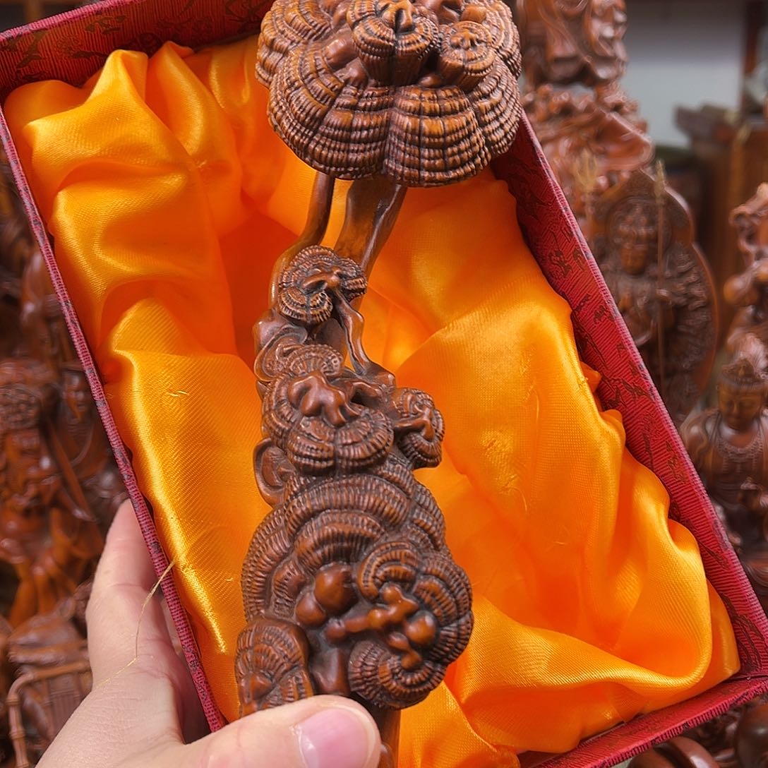 黄杨木黄杨木雕刻长度30厘米