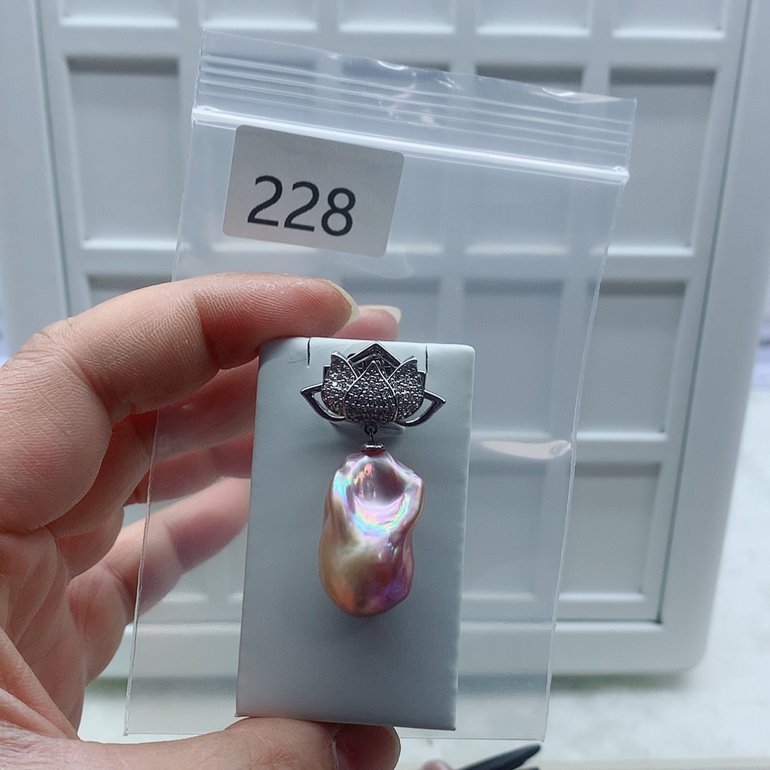 淡水珍珠吊坠(不含链)合金