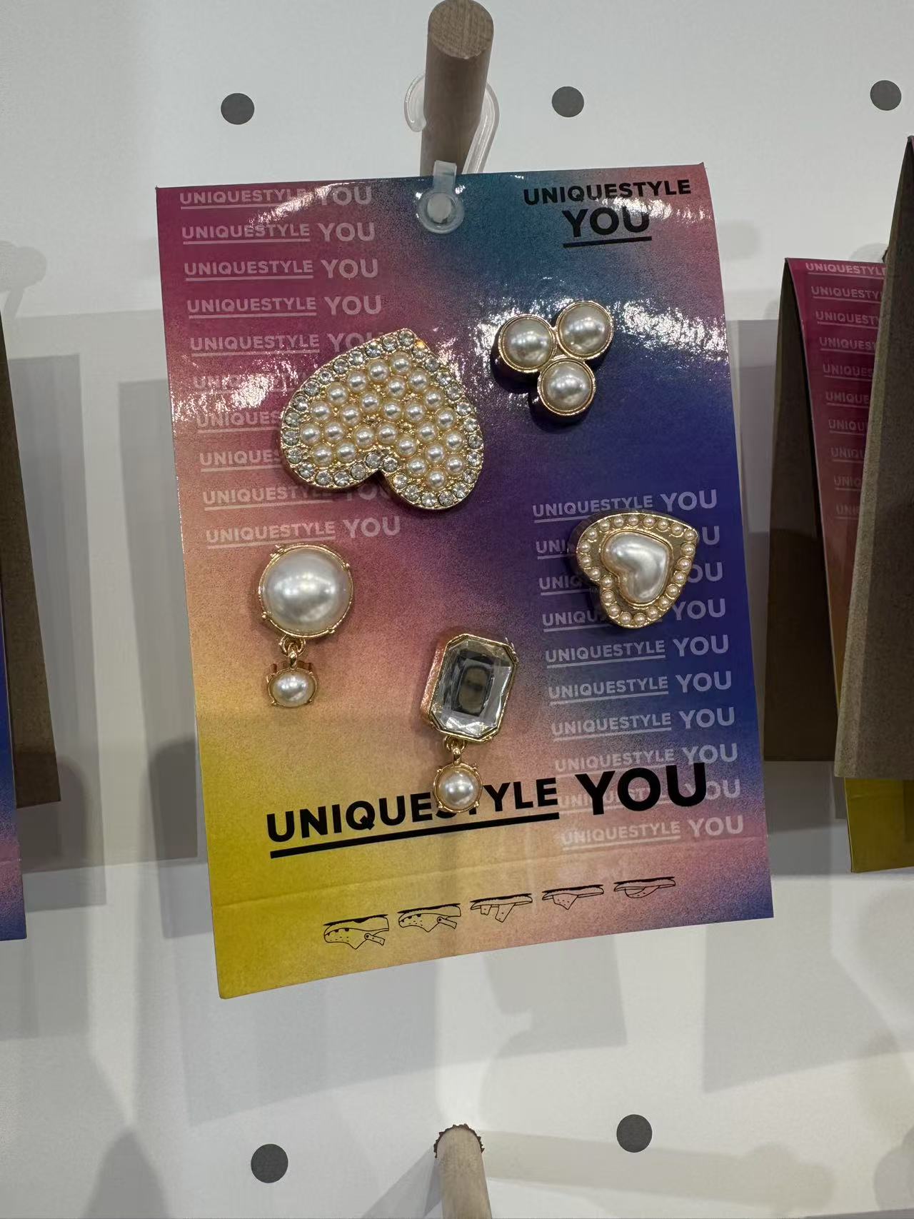 2号套餐%爱心金属洞洞鞋配件