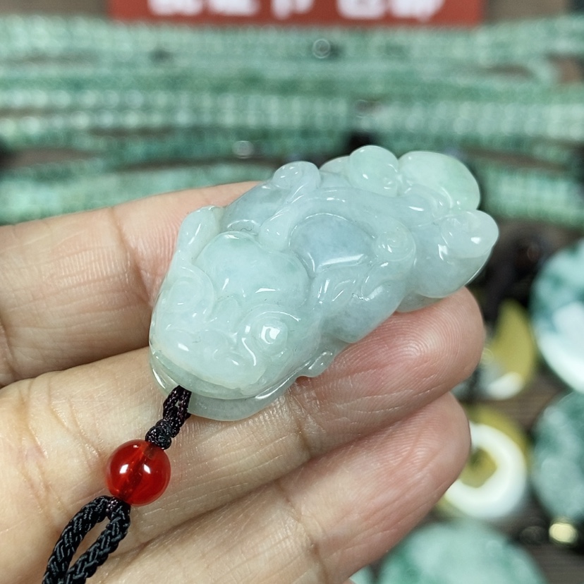 【闪购商品】翡翠颈饰未镶嵌玉吊坠翡翠玉如意貔貅吊坠