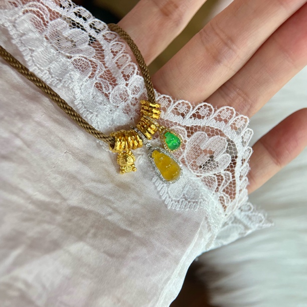 天然a货翡翠18k金镶嵌高冰豆子葫芦滴流