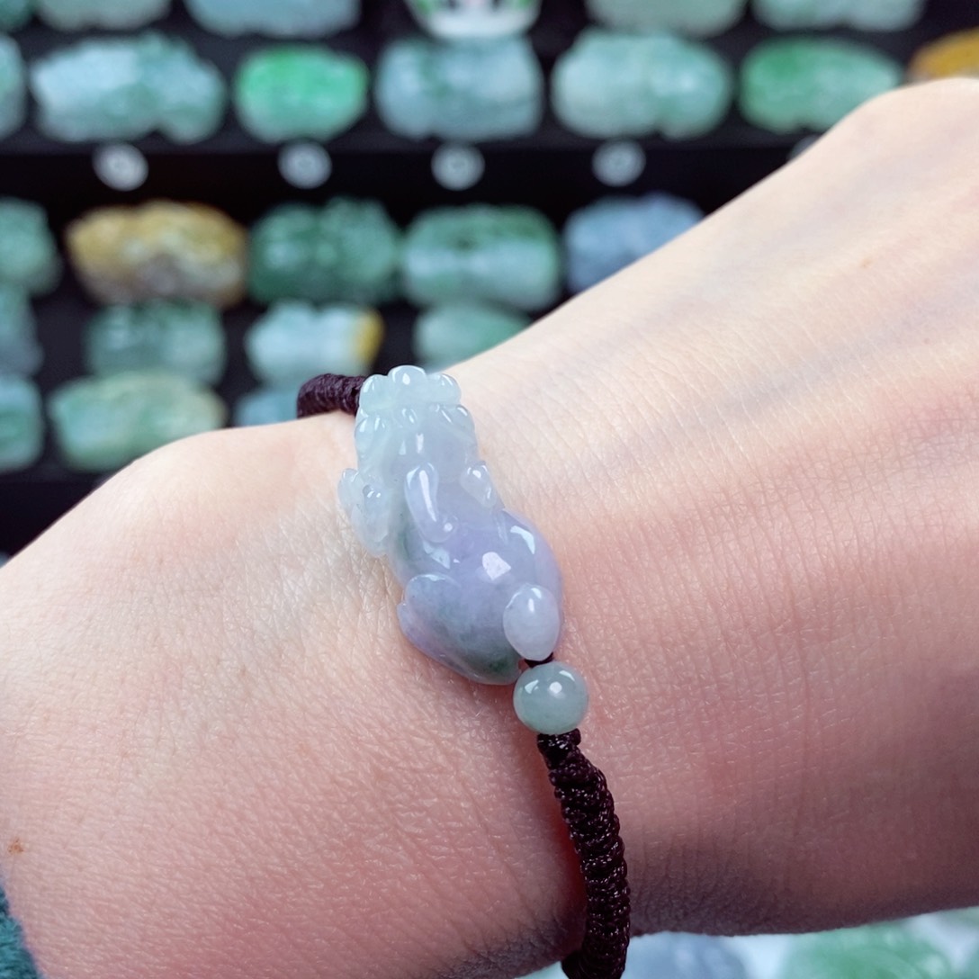 翡翠颈饰未镶嵌天然