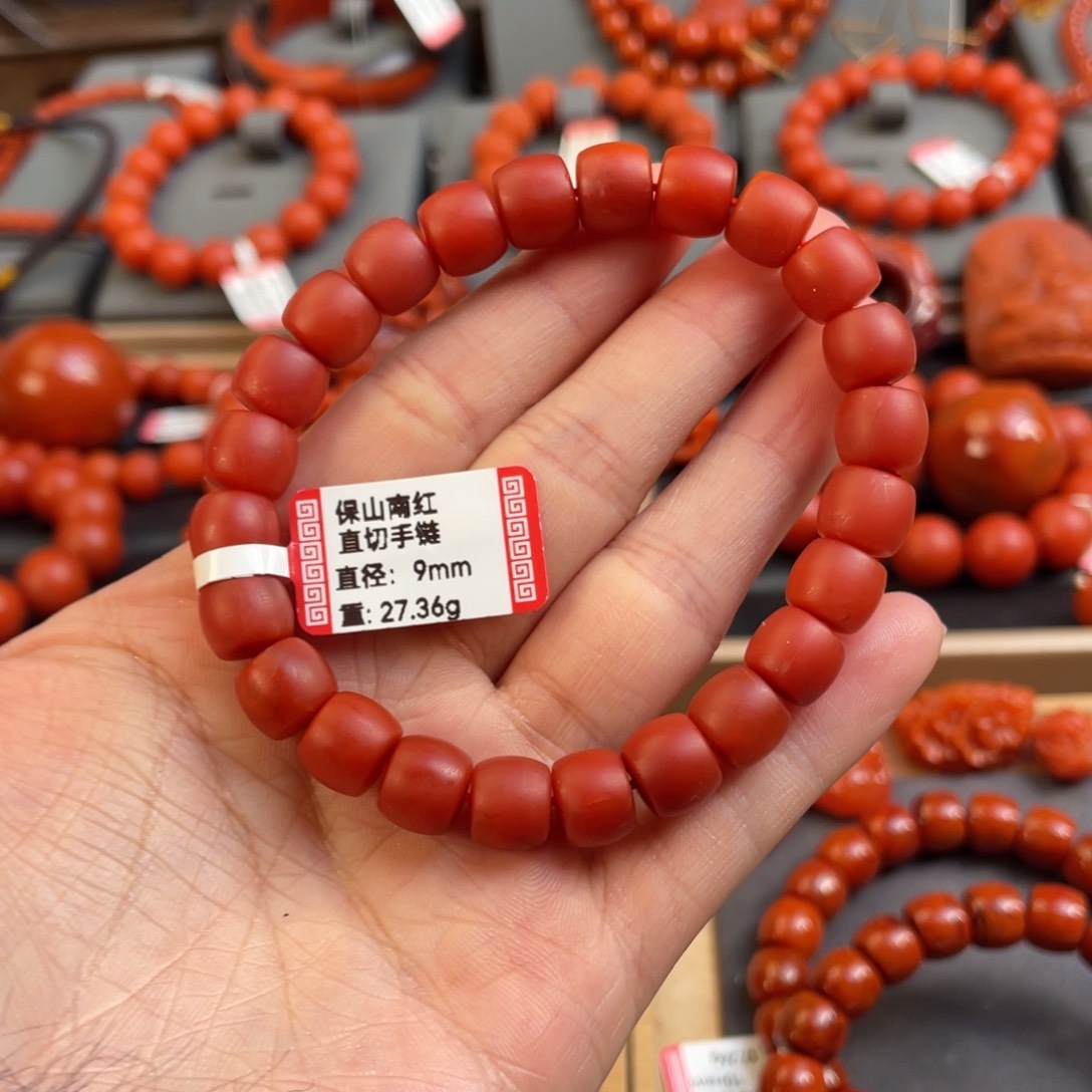 南红玛瑙手串未镶嵌