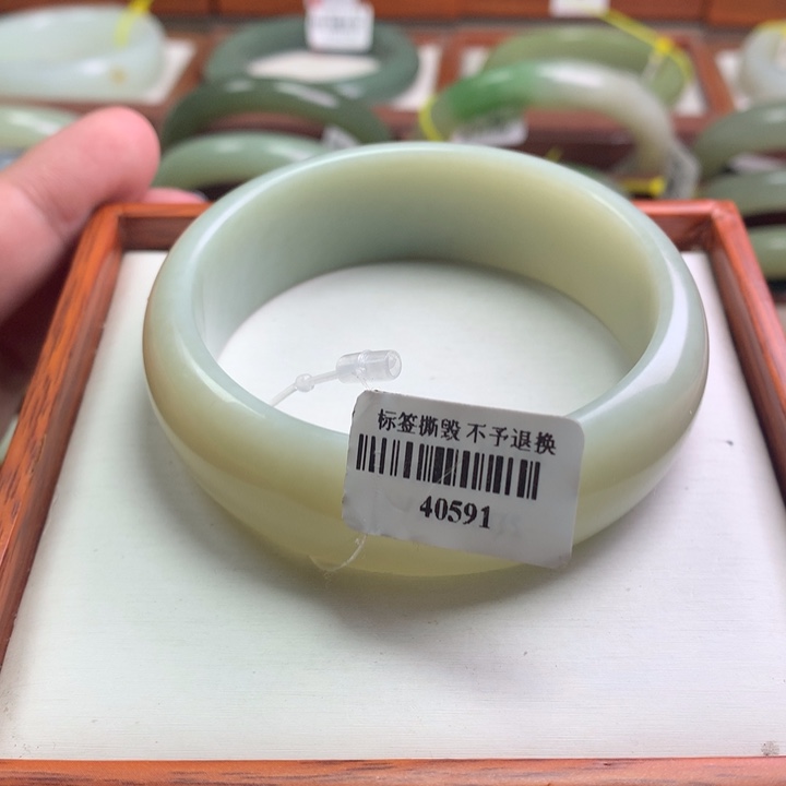 和田玉手镯未镶嵌57-58