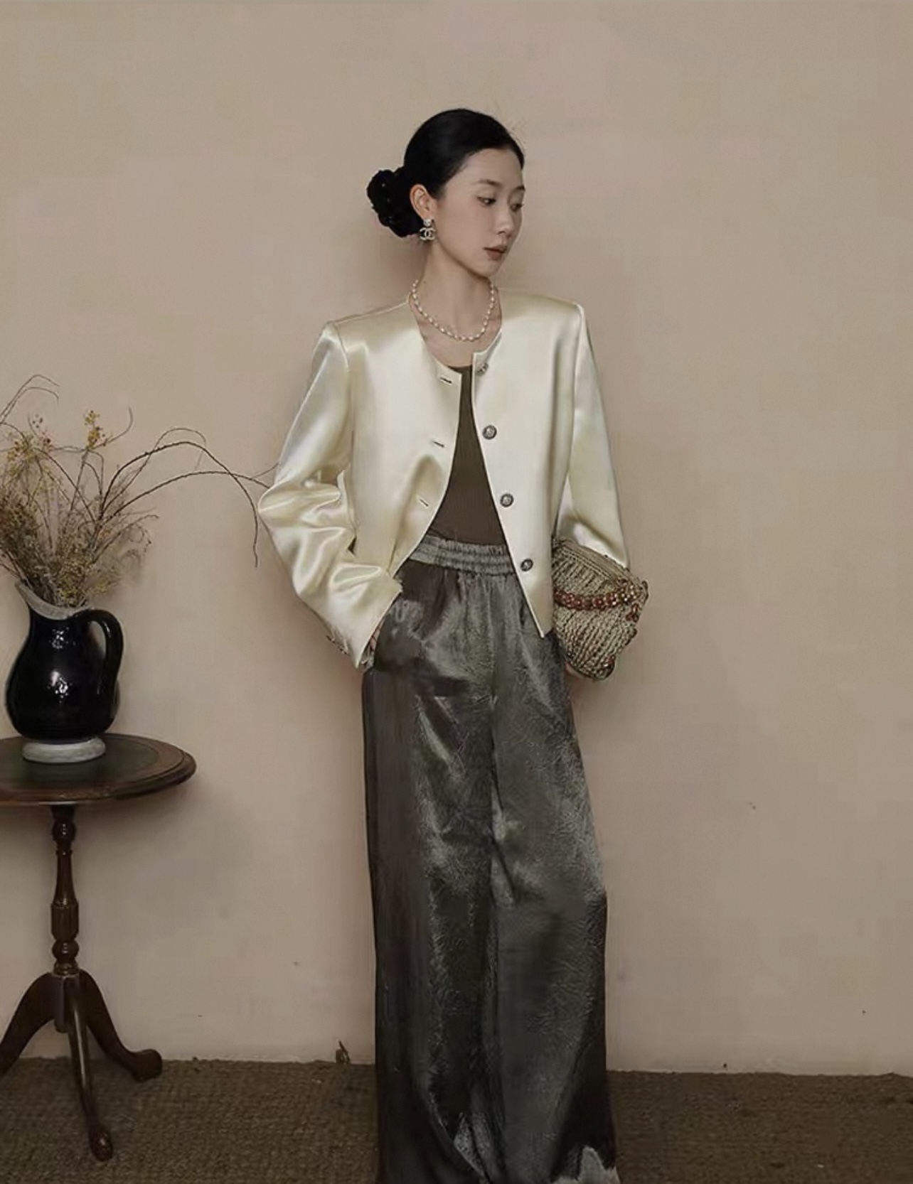 南油秋冬高货【小香风】醋酸缎面光泽感 西装外套简约设计款小香风