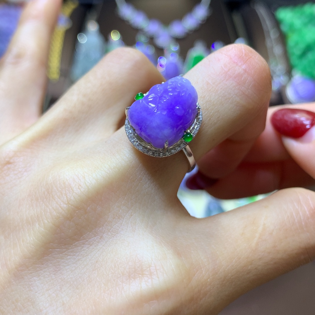 【闪购商品】翡翠颈饰18K金镶嵌翡翠