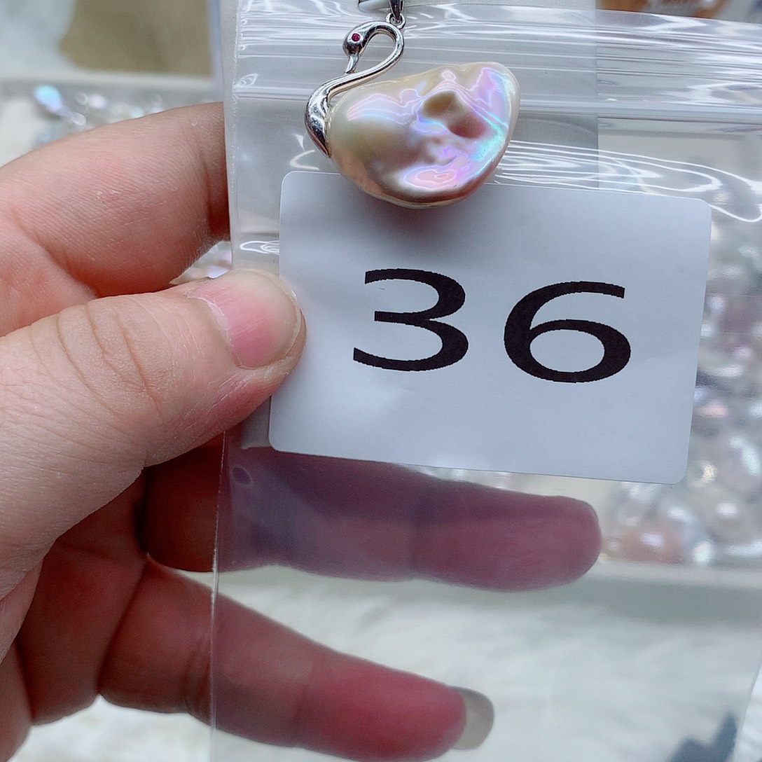 淡水珍珠吊坠(不含链)合金