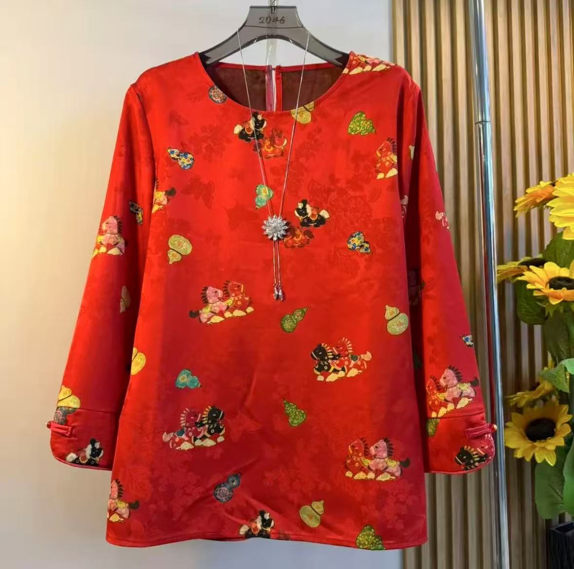 巨好看的红色时尚上衣女时髦洋气独特本命年小衫绝美打底衫8207