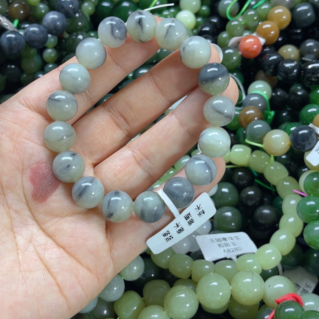 未镶嵌手链和田玉