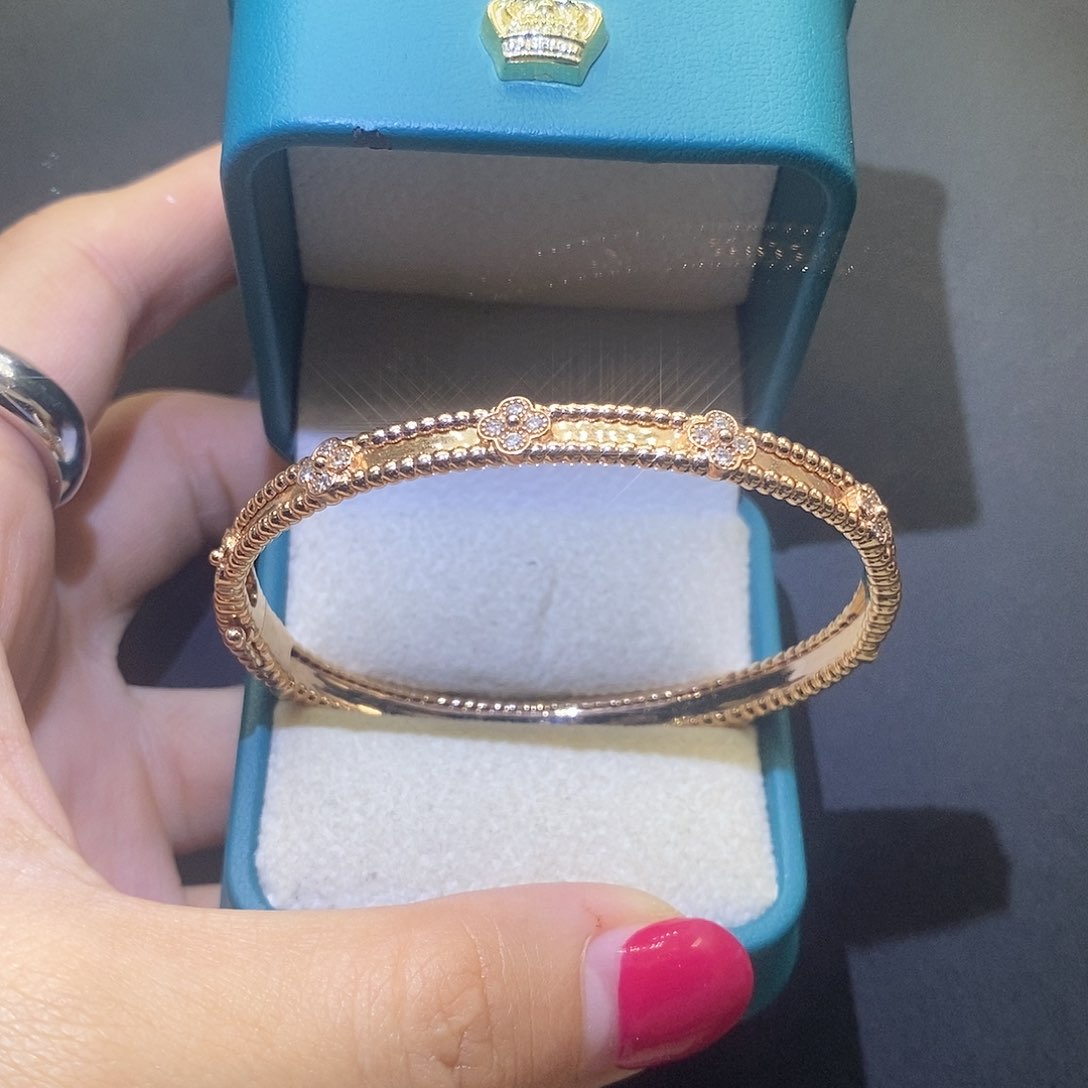 钻石手镯18K金镶嵌万花筒手镯k玫17