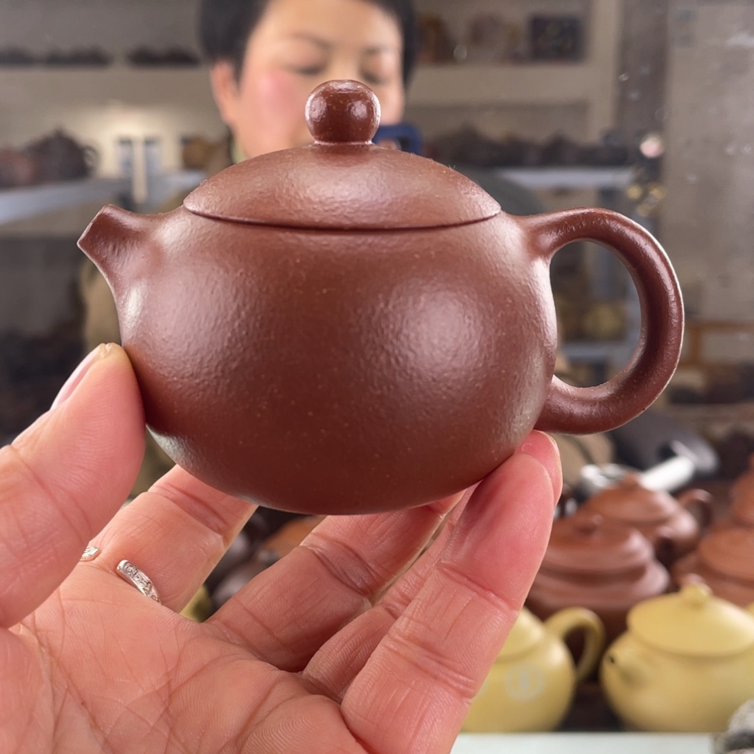 紫砂茶壶挑纯红降坡西施90cc
