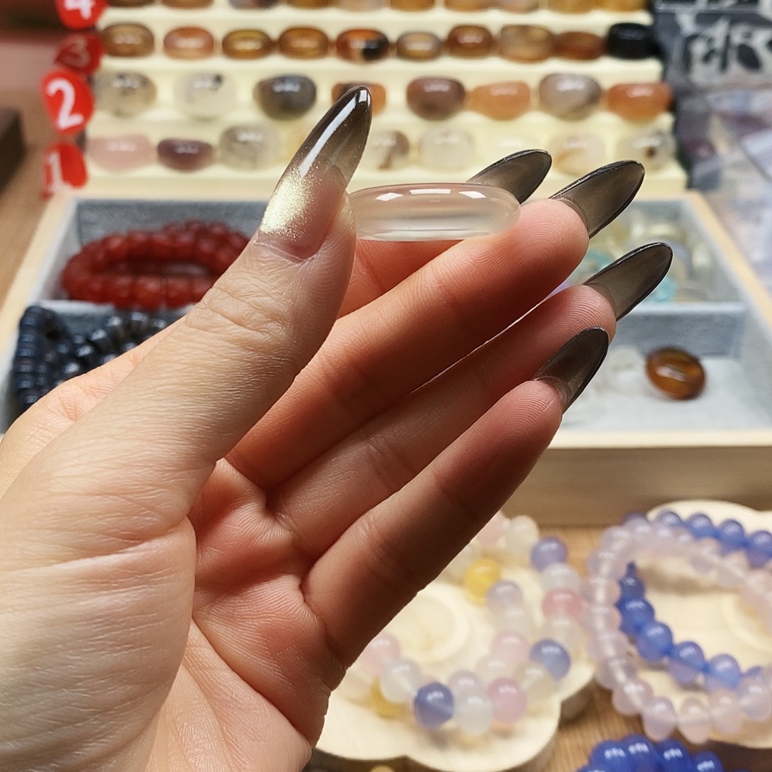 用***8玛瑙/玉髓未镶嵌戒指