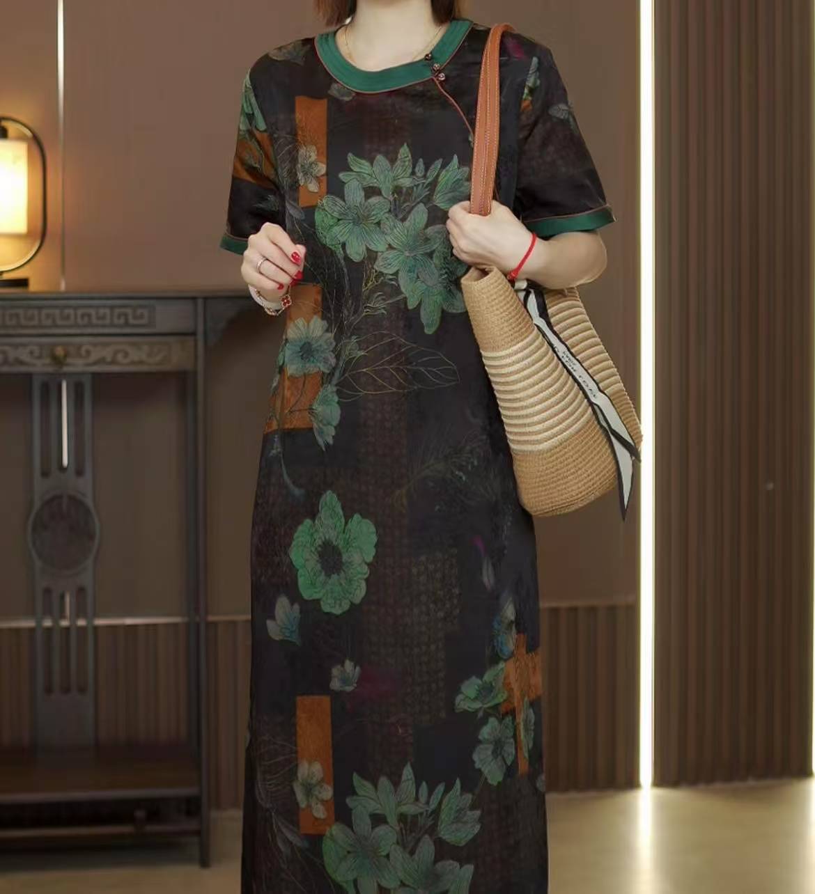 0301气质减龄连衣裙夏季时尚妈妈装女裙