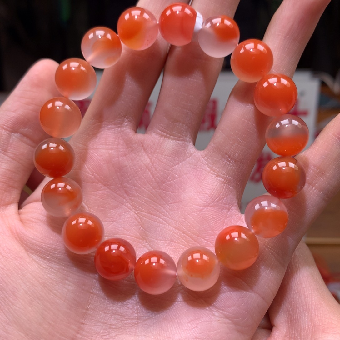 南红玛瑙串未镶嵌嗷**鸣干掌11+