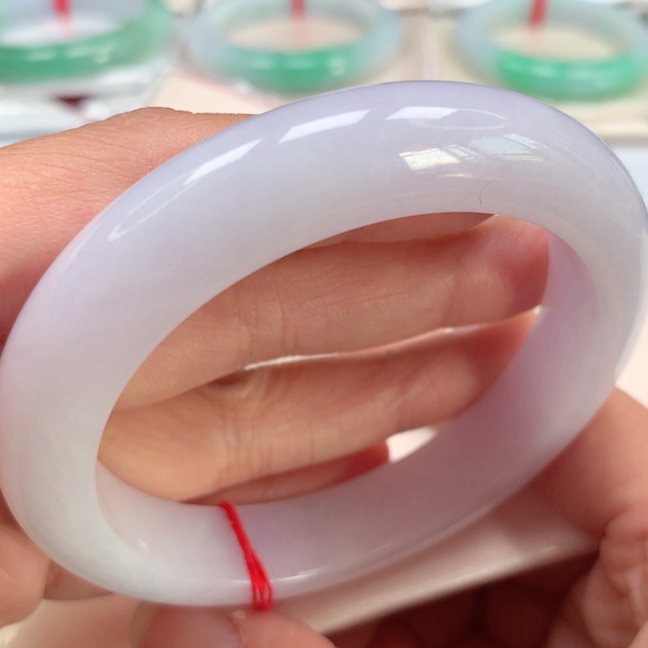 翡翠手镯未镶嵌粉紫色66号