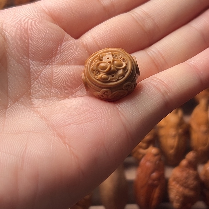 橄榄核吊坠橄榄核