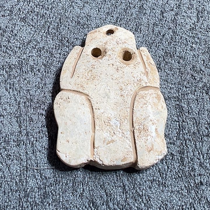 岫岩老玉（透闪石质玉）未镶嵌颈饰