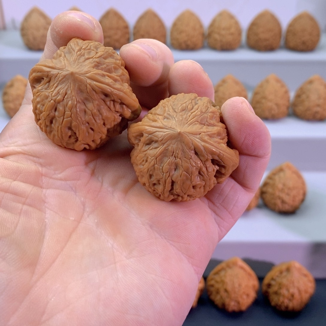 文玩核桃把件39全品铁锤