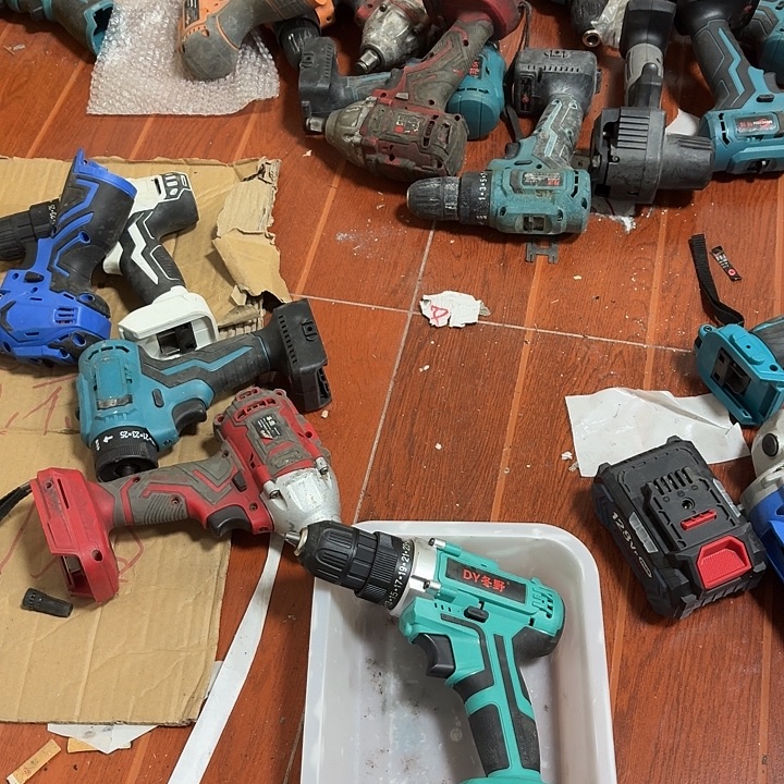 手电转一电一充11111