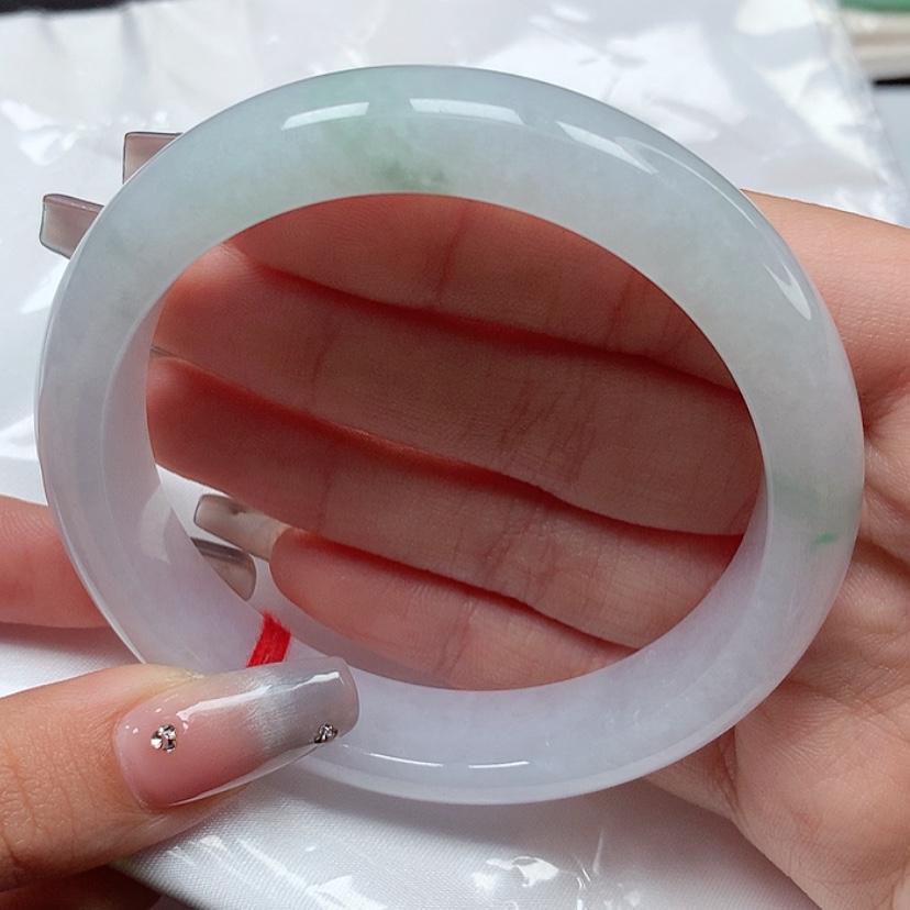 【闪购商品】翡翠手镯未镶嵌60圈