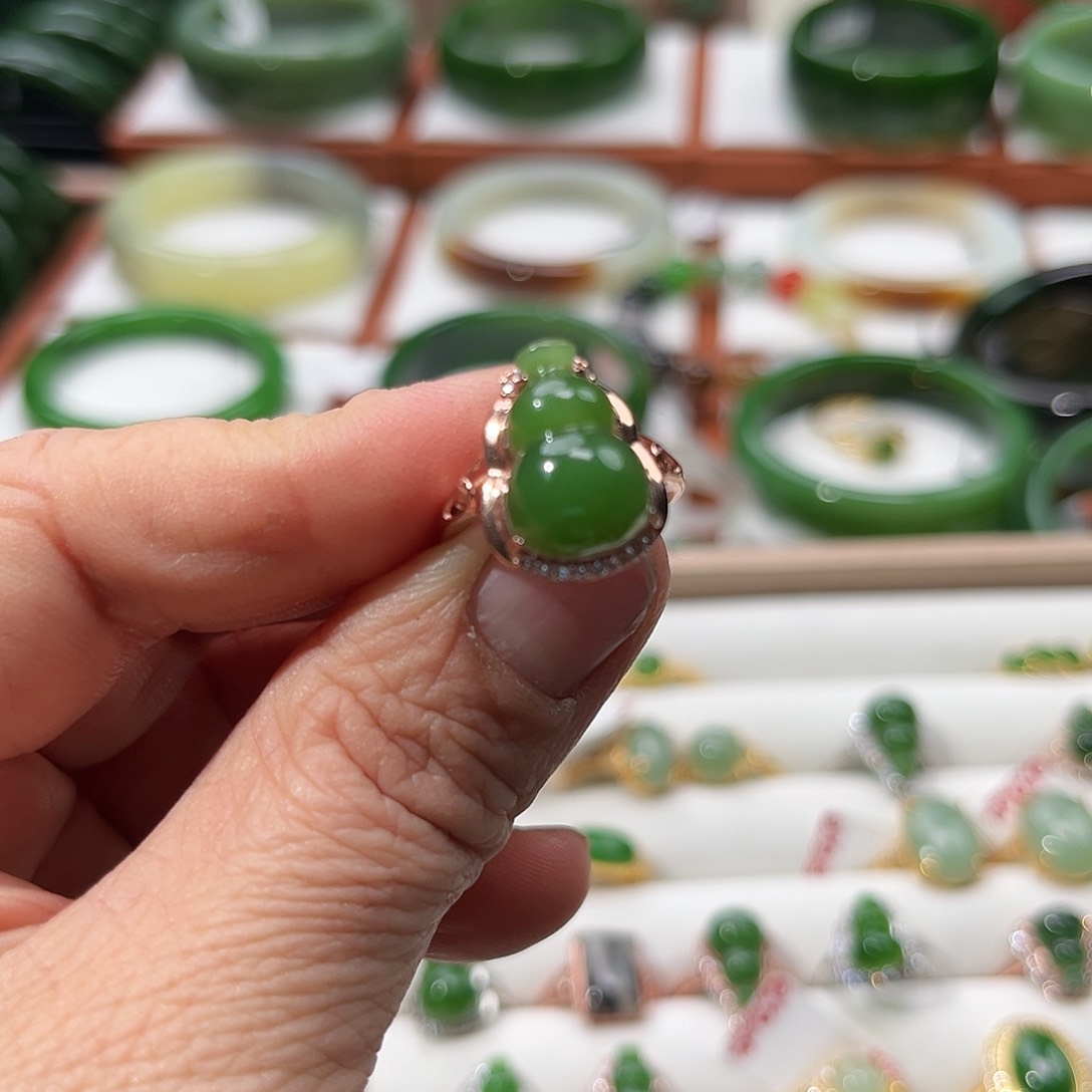 和田玉耳饰银S925镶嵌