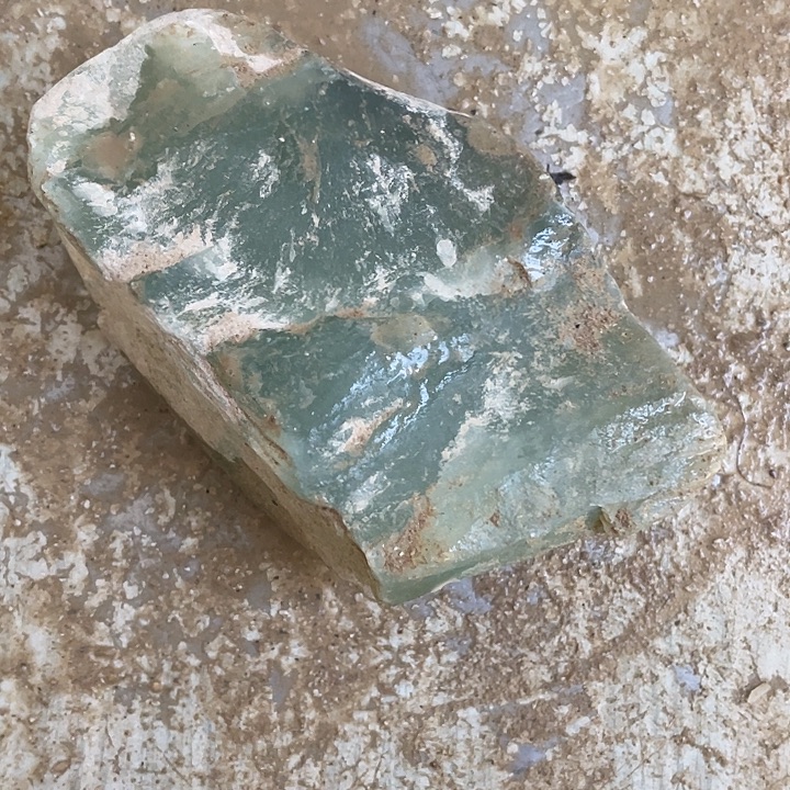 小***美蛇纹石玉未镶嵌天然岫玉多样性发一