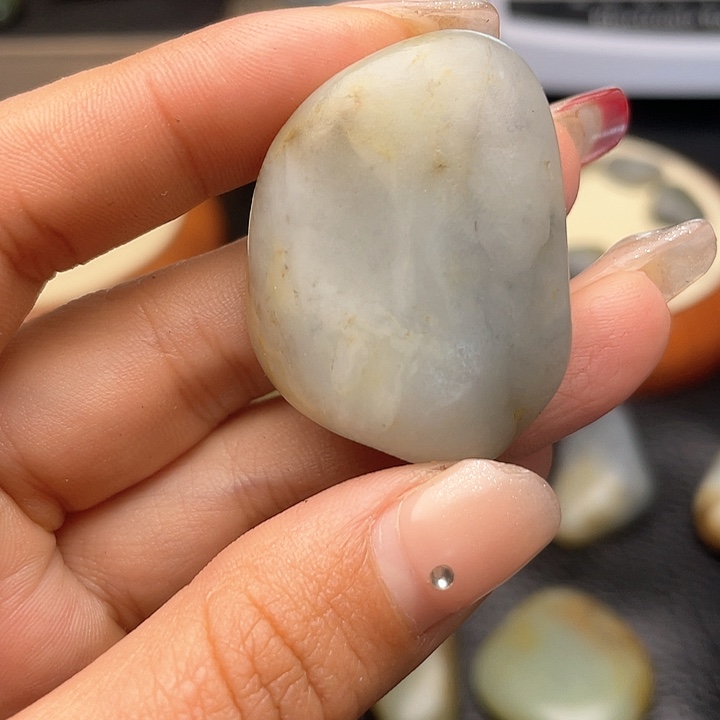 和田玉颈饰未镶嵌69