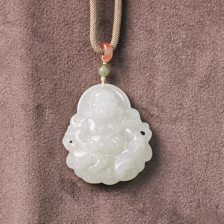 【普陀山欢喜】 和田玉佛公吊坠（发货多样性一件) J10165