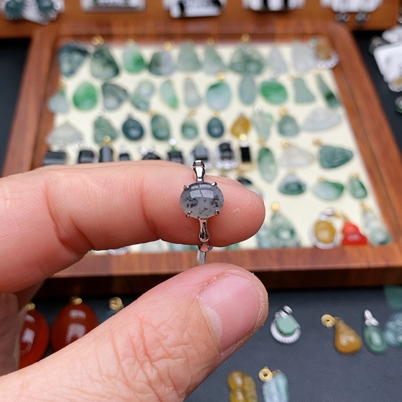 【闪购商品】翡翠戒指银S925镶嵌茶*✨戒指