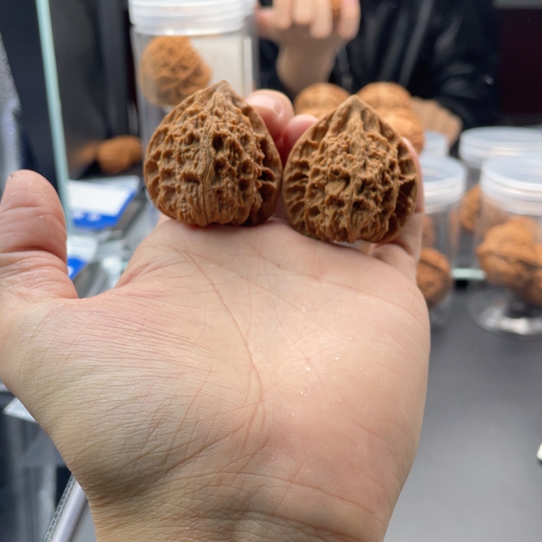 文玩核桃吊坠随机