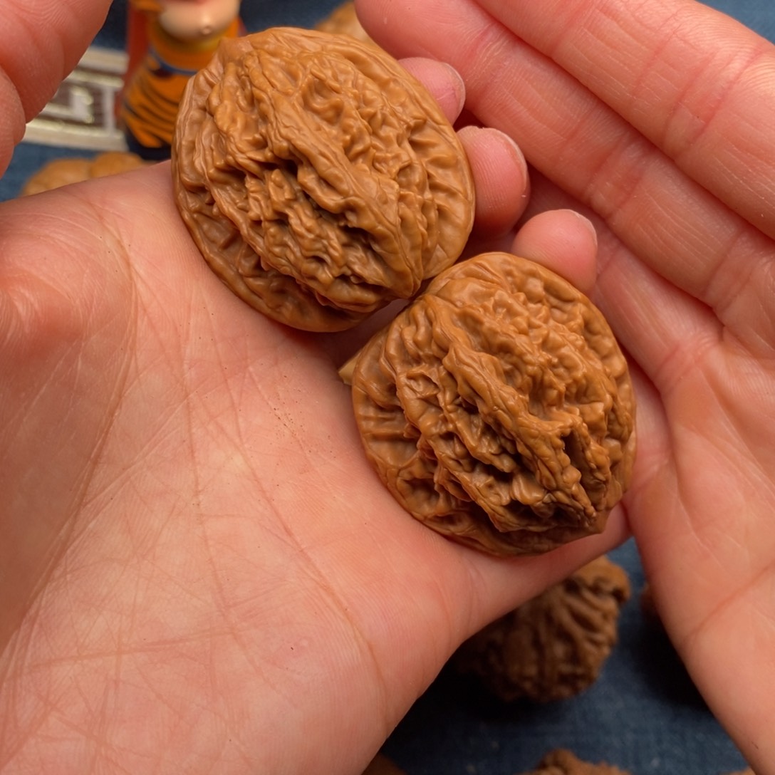 文玩核桃把件37全品虎头