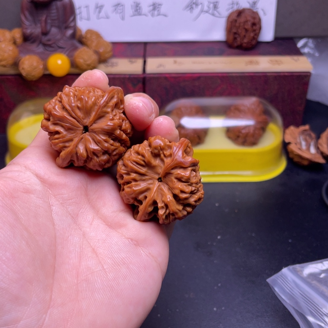 用***5吊坠桃核官帽福利