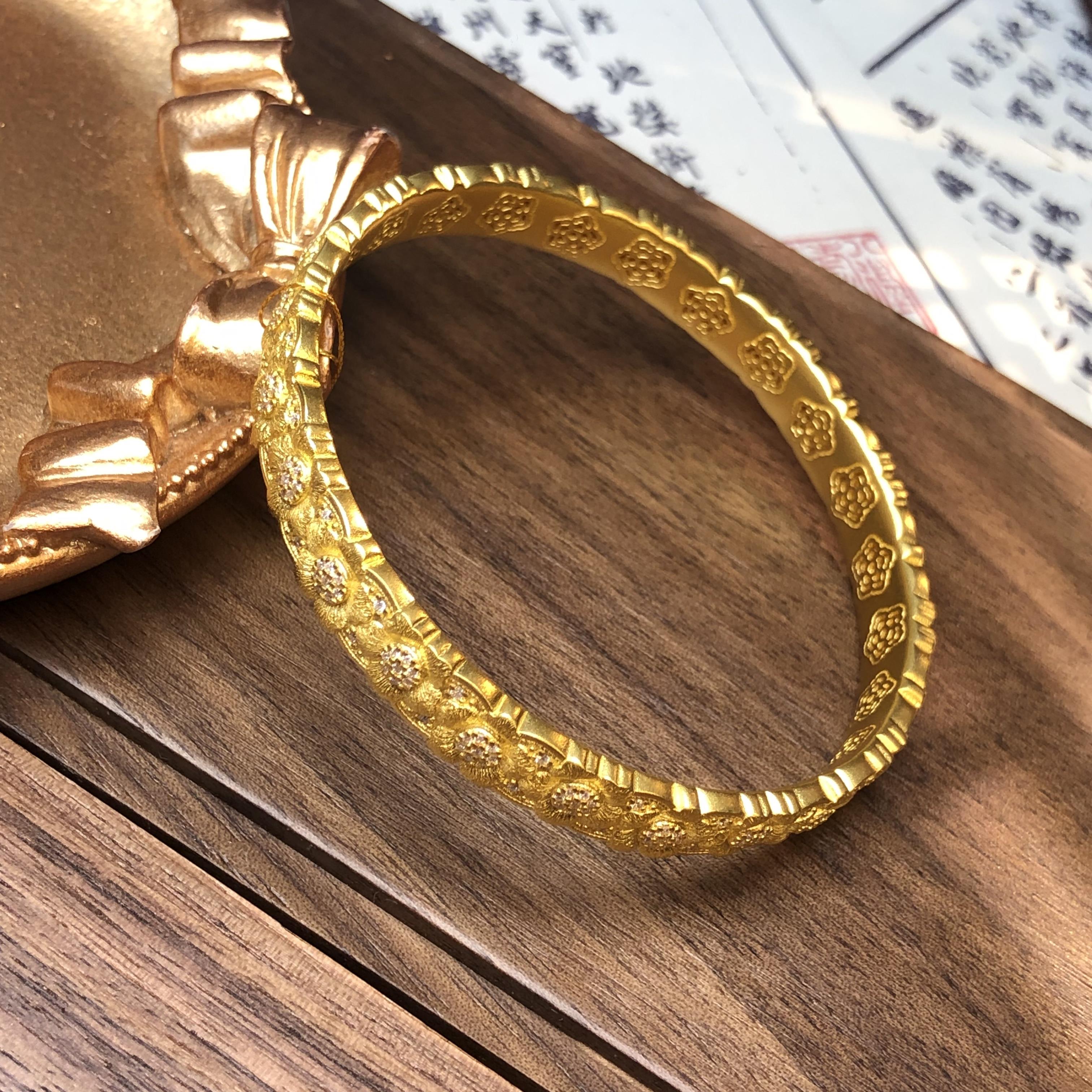 黄金足金999古法点钻镶嵌繁花似锦雏菊复古宫廷风拉丝手镯