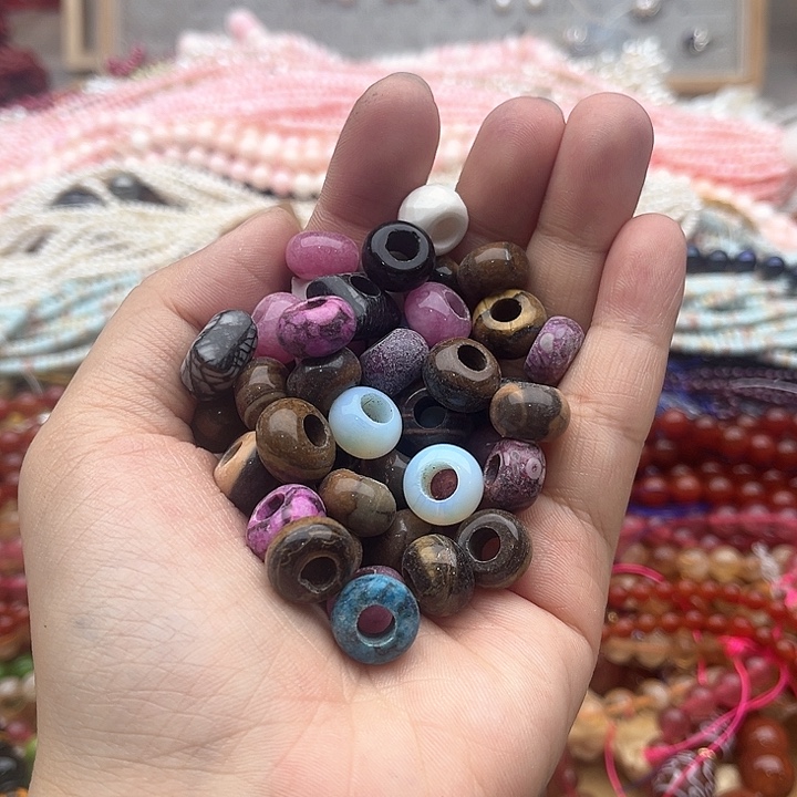 玛瑙/玉髓珠宝半成品未镶嵌20个12mm左右多宝大孔珠随机发