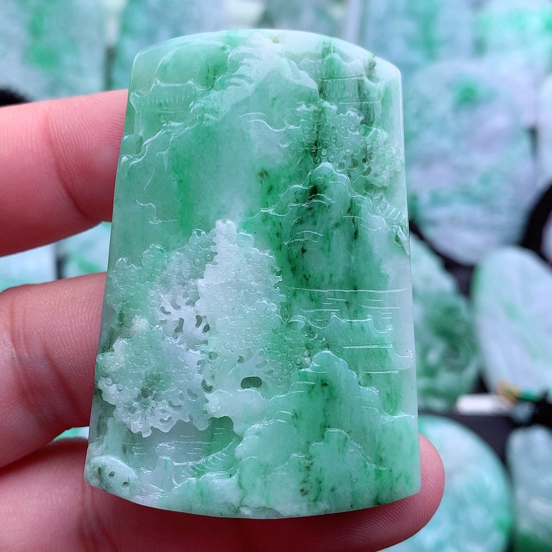 翡翠吊坠(不含链)未镶嵌