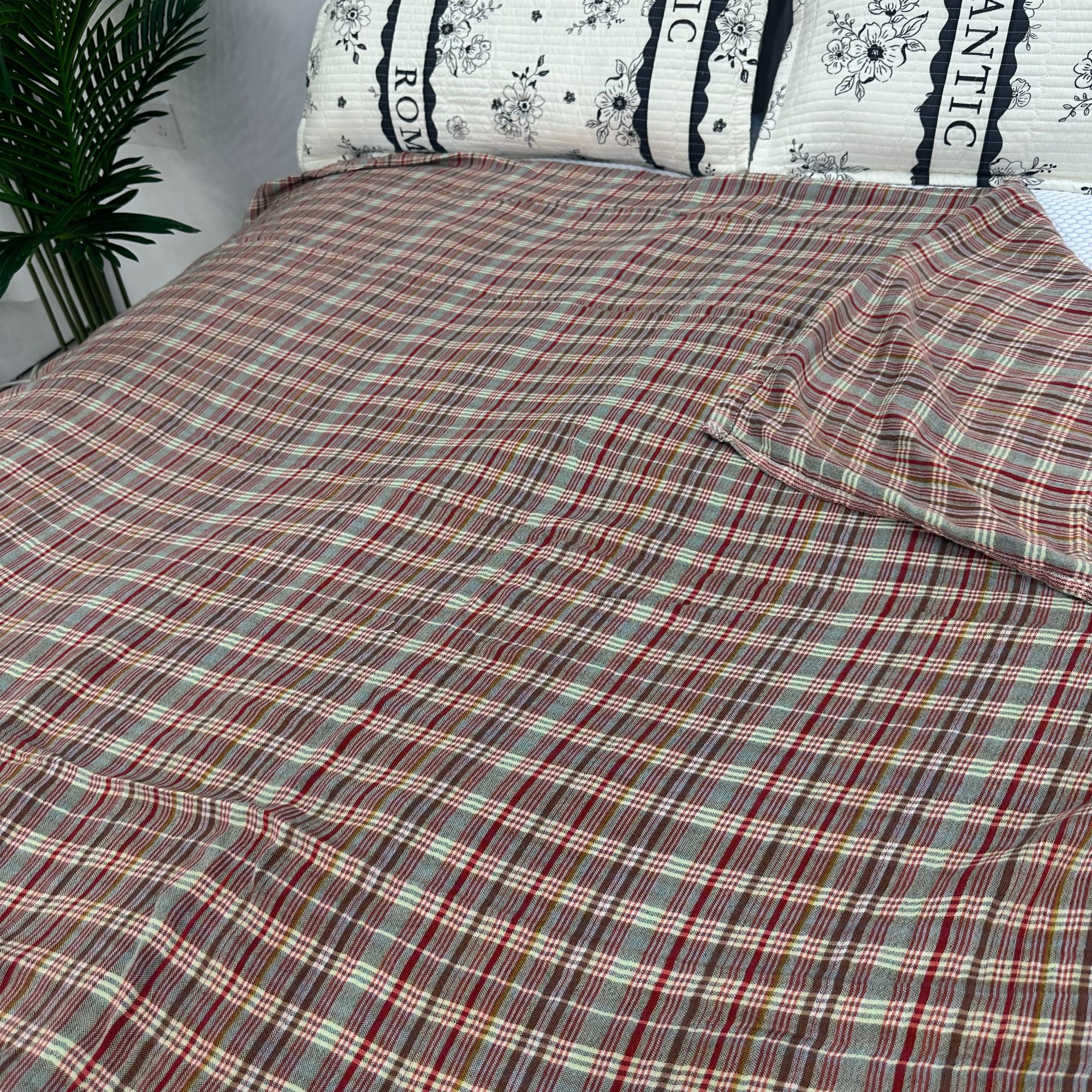 岚奚美学-时尚彩格150*200多功能床盖盖毯