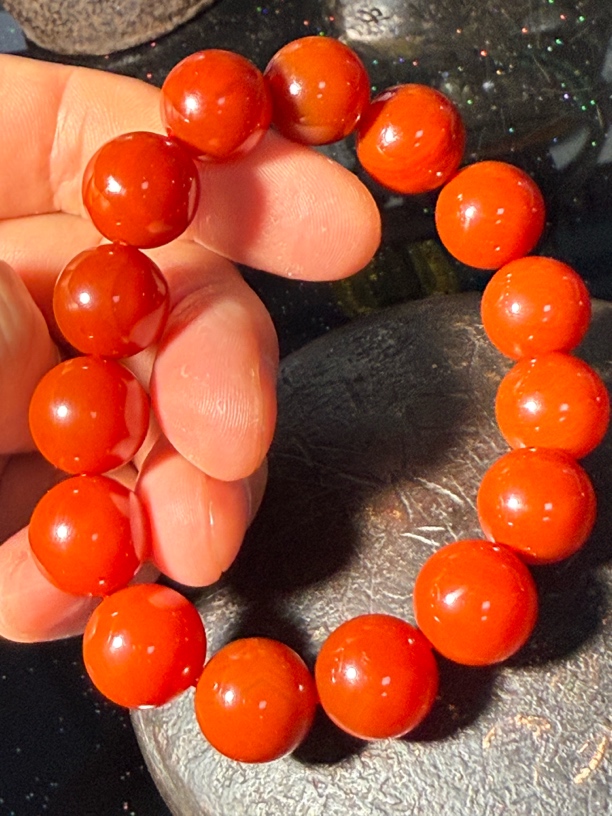 15颗精品无暇酒红玛瑙手串