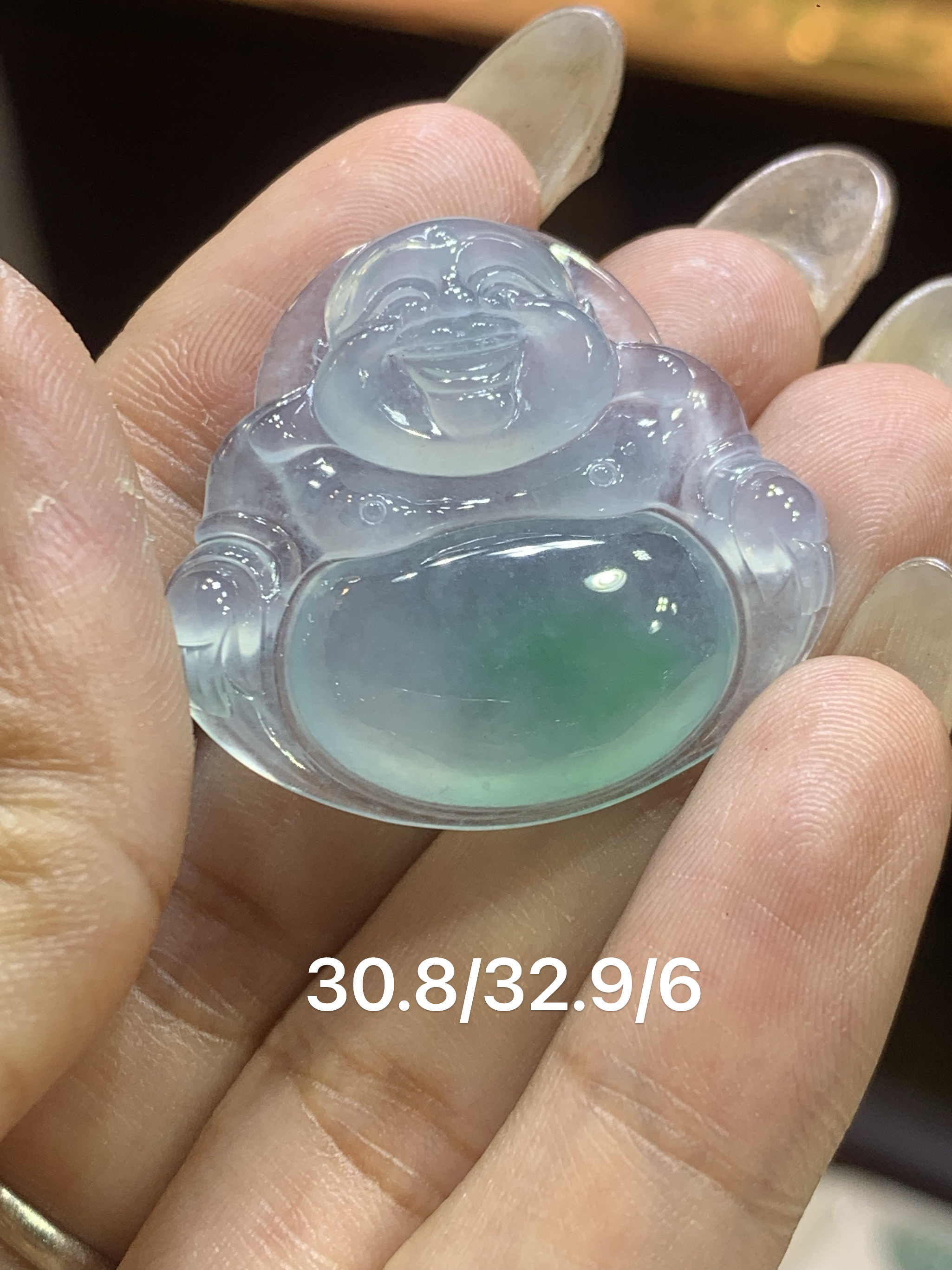 缅甸天然翡翠A货，冰绿佛还带紫罗兰，有种有色有味道，难得的收藏品