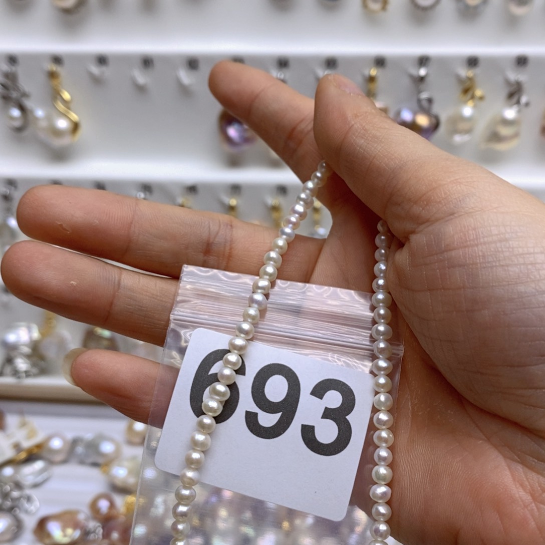 淡水珍珠颈饰银S925镶嵌693