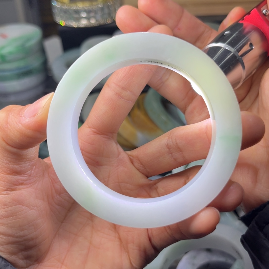 定制翡翠手镯未镶嵌