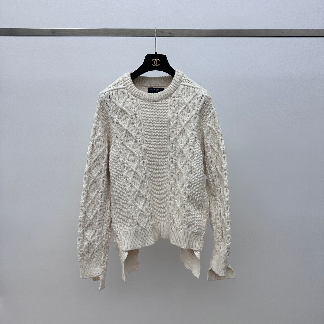 95新 BURBERRY/博柏利 超重磅绞花精品山羊绒毛衣 S码 01884