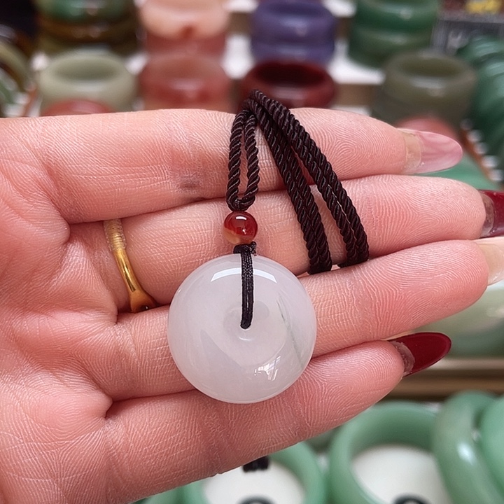 石英质玉（非洲翠）合金手镯