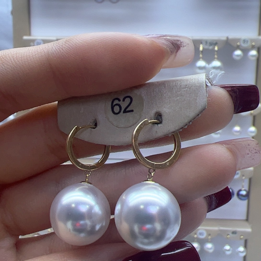 淡水珍珠耳饰18K金镶嵌
