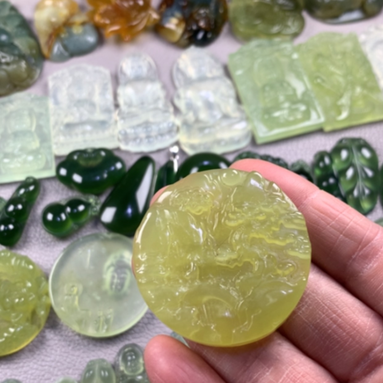 【闪购商品】蛇纹石玉岫玉未镶嵌